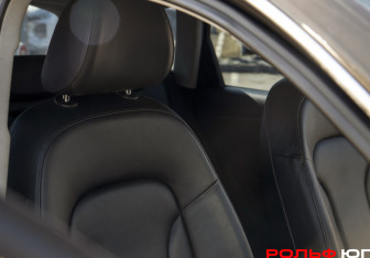 Подержанный автомобиль Audi Q5 2014 года (15 фото)