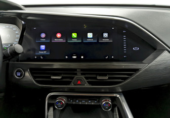 Подержанный автомобиль Geely Tugella 2023 года (27 фото)