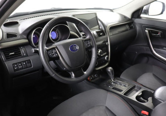 Подержанный автомобиль FAW Besturn X80 2018 года (7 фото)