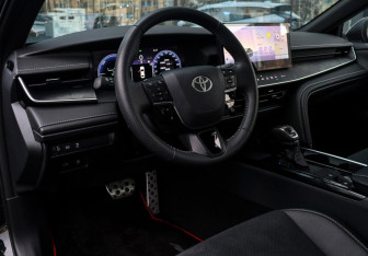 Новый Toyota Camry Sedan 2024 (14 фото)