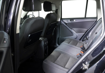 Подержанный автомобиль Volkswagen Tiguan 2013 года (11 фото)