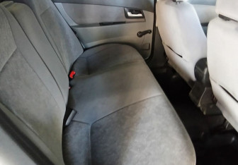 Подержанный автомобиль LADA (ВАЗ) Priora Sedan 2008 года (10 фото)