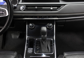 Подержанный автомобиль Chery Tiggo 8 2020 года (17 фото)