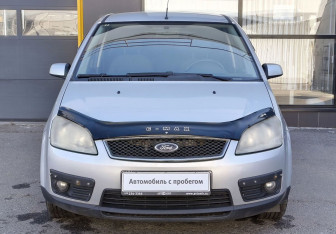 Подержанный автомобиль Ford C-MAX 2006 года (2 фото)
