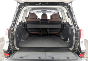 Подержанный автомобиль Toyota Land Cruiser Suv 2018 года (10 фото)