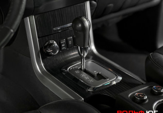 Подержанный автомобиль Nissan Pathfinder 2010 года (17 фото)