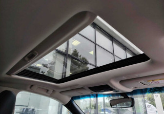 Подержанный автомобиль Lexus ES 2021 года (12 фото)