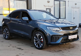 Подержанный автомобиль Geely Tugella 2023 года (3 фото)