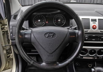 Подержанный автомобиль Hyundai Getz 2008 года (17 фото)