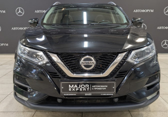 Подержанный автомобиль Nissan Qashqai 2021 года (2 фото)