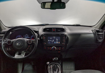 Подержанный автомобиль Kia Soul 2018 года (23 фото)