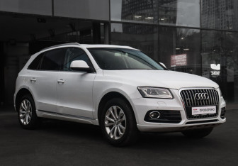 Подержанный автомобиль Audi Q5 2014 года (3 фото)