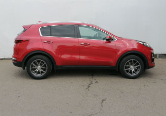 Подержанный автомобиль Kia Sportage 2018 года (4 фото)