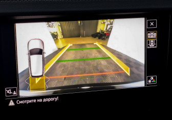 Подержанный автомобиль Volkswagen Touareg 2020 года (27 фото)