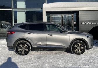 Подержанный автомобиль Haval F7 2021 года (4 фото)