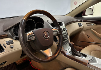 Подержанный автомобиль Cadillac CTS Sedan 2008 года (19 фото)