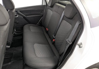 Подержанный автомобиль LADA (ВАЗ) Granta Sedan 2023 года (18 фото)