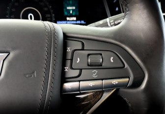 Подержанный автомобиль Cadillac Escalade Suv 2022 года (29 фото)