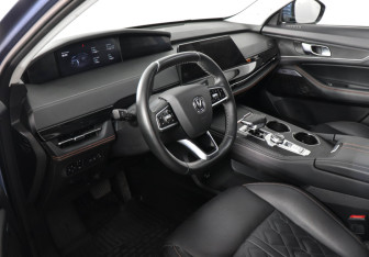 Подержанный автомобиль Changan UNI-K 2023 года (9 фото)