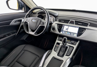 Подержанный автомобиль Geely Atlas 2019 года (30 фото)