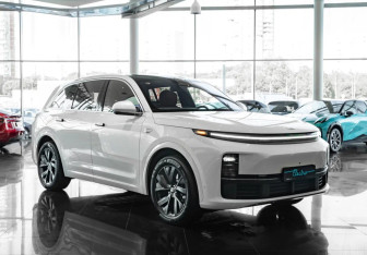 Новый LiXiang L7 2024 (2 фото)