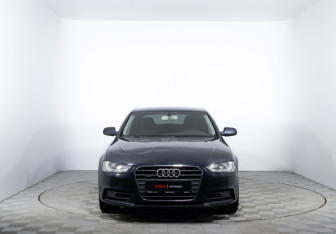 Подержанный автомобиль Audi A4 Sedan 2013 года (2 фото)