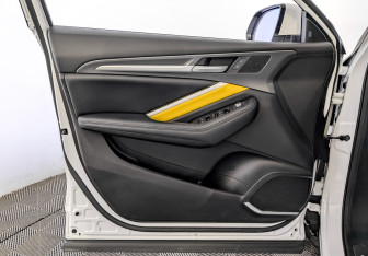 Подержанный автомобиль Haval F7x 2020 года (19 фото)