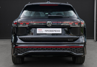 Подержанный автомобиль Volkswagen Tiguan 2025 года (5 фото)