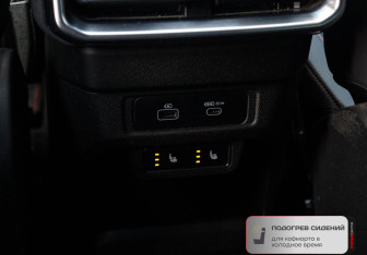 Подержанный автомобиль Jetour T2 2024 года (11 фото)