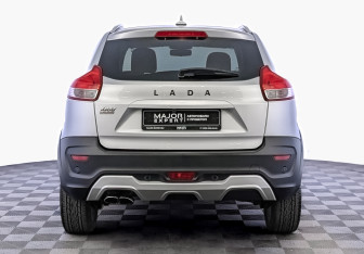 Подержанный автомобиль LADA (ВАЗ) XRAY 2018 года (6 фото)