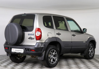Подержанный автомобиль Chevrolet Niva 2018 года (5 фото)
