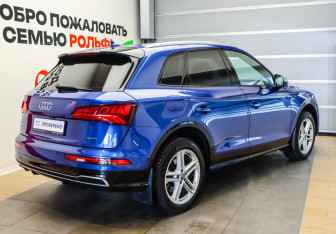 Подержанный автомобиль Audi Q5 2019 года (4 фото)