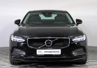 Подержанный автомобиль Volvo S90 2019 года (2 фото)