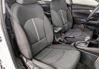 Подержанный автомобиль Kia Cerato Sedan 2020 года (22 фото)