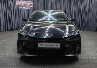 Подержанный автомобиль Toyota Camry Sedan 2024 года (2 фото)