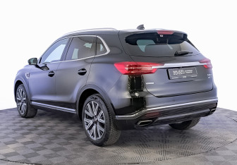 Подержанный автомобиль Hongqi HS5 2023 года (7 фото)