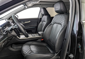 Подержанный автомобиль Exeed TXL 2022 года (20 фото)