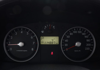 Подержанный автомобиль Hyundai Getz 2008 года (7 фото)