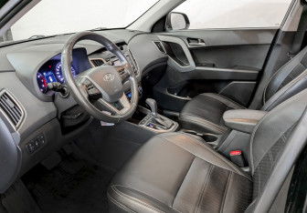 Подержанный автомобиль Hyundai Creta 2017 года (15 фото)