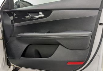 Подержанный автомобиль Kia Cerato Sedan 2020 года (20 фото)