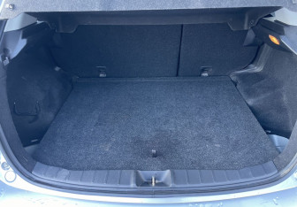 Подержанный автомобиль Mitsubishi ASX 2012 года (13 фото)