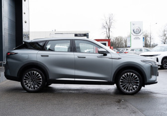 Новый Exeed RX 2025 (16 фото)