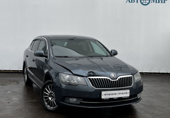 Подержанный автомобиль Skoda Superb Liftback 2014 года (3 фото)