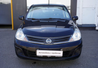 Подержанный автомобиль Nissan Tiida Sedan 2011 года (2 фото)