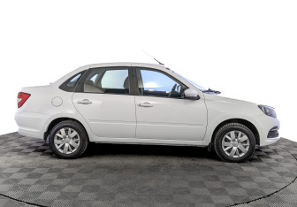 Подержанный автомобиль LADA (ВАЗ) Granta Sedan 2022 года (4 фото)