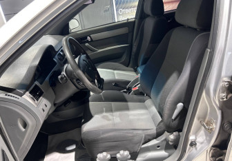 Подержанный автомобиль Chevrolet Lacetti Sedan 2008 года (8 фото)