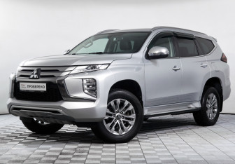 Подержанный автомобиль Mitsubishi Pajero Sport 2022 года (1 фото)
