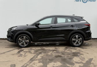 Подержанный автомобиль JAC JS6 2023 года (8 фото)