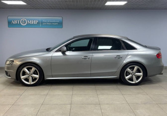 Подержанный автомобиль Audi A4 Sedan 2008 года (8 фото)