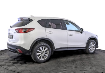 Подержанный автомобиль Mazda CX-5 2015 года (5 фото)